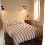 Couette-café Clos Du Magnolia 3*