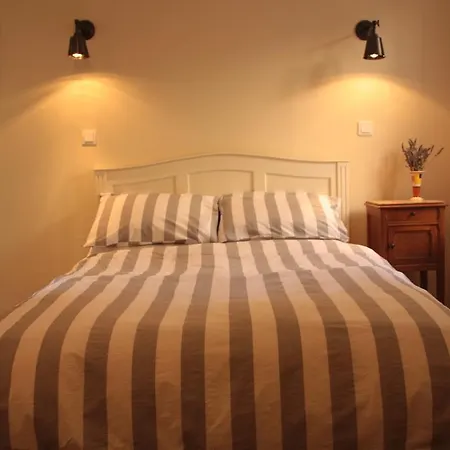 Clos Du Magnolia 住宿加早餐酒店 3*