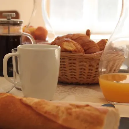 Clos Du Magnolia 住宿加早餐酒店 Causses-et-Veyran